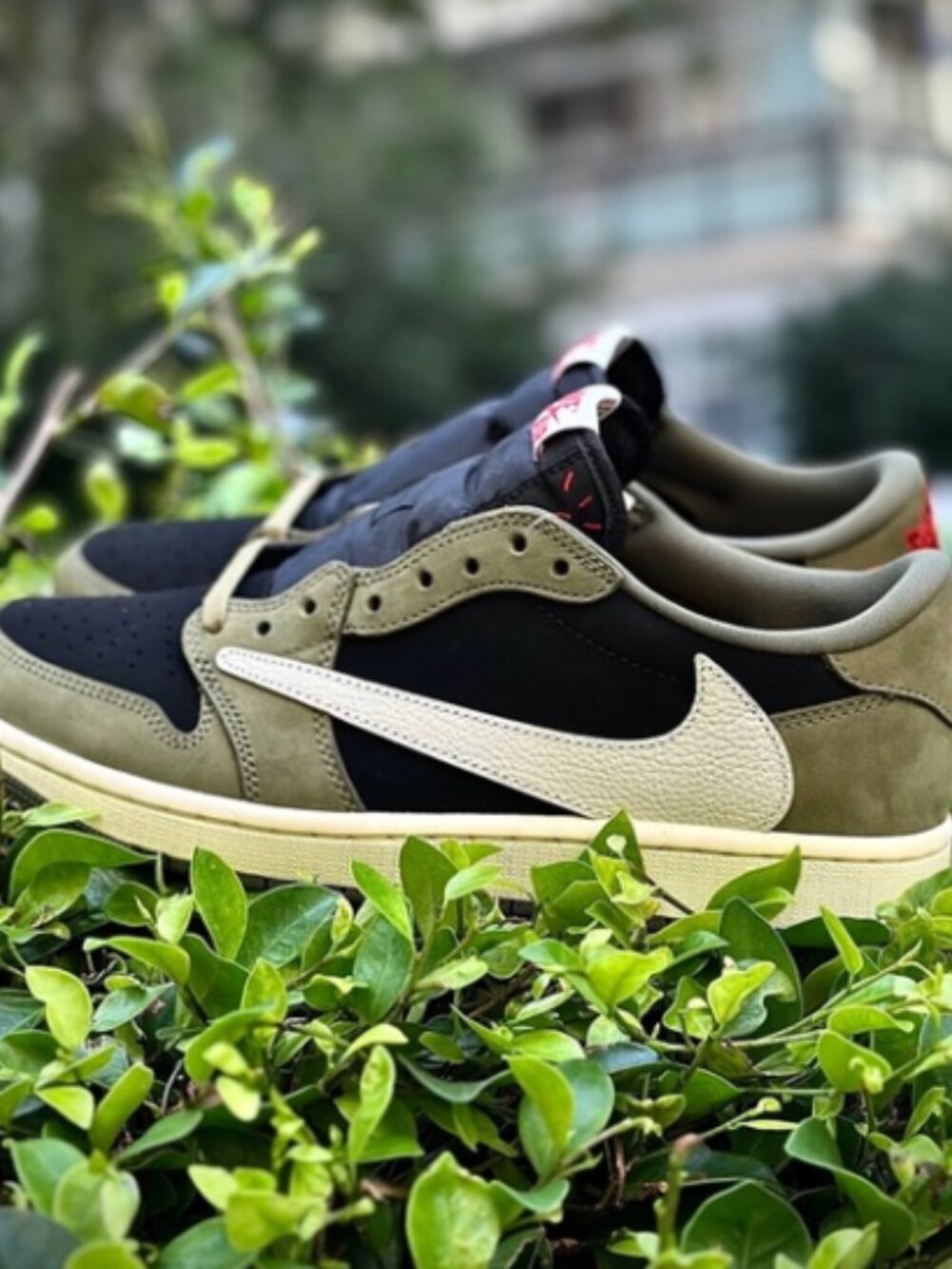 Travis Scott Air Jordan 1 Retro Low OG Dark Mocha